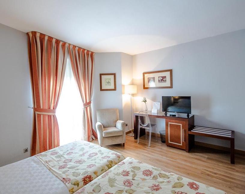Hotel Rl Anibal Linares  Eksteriør bilde